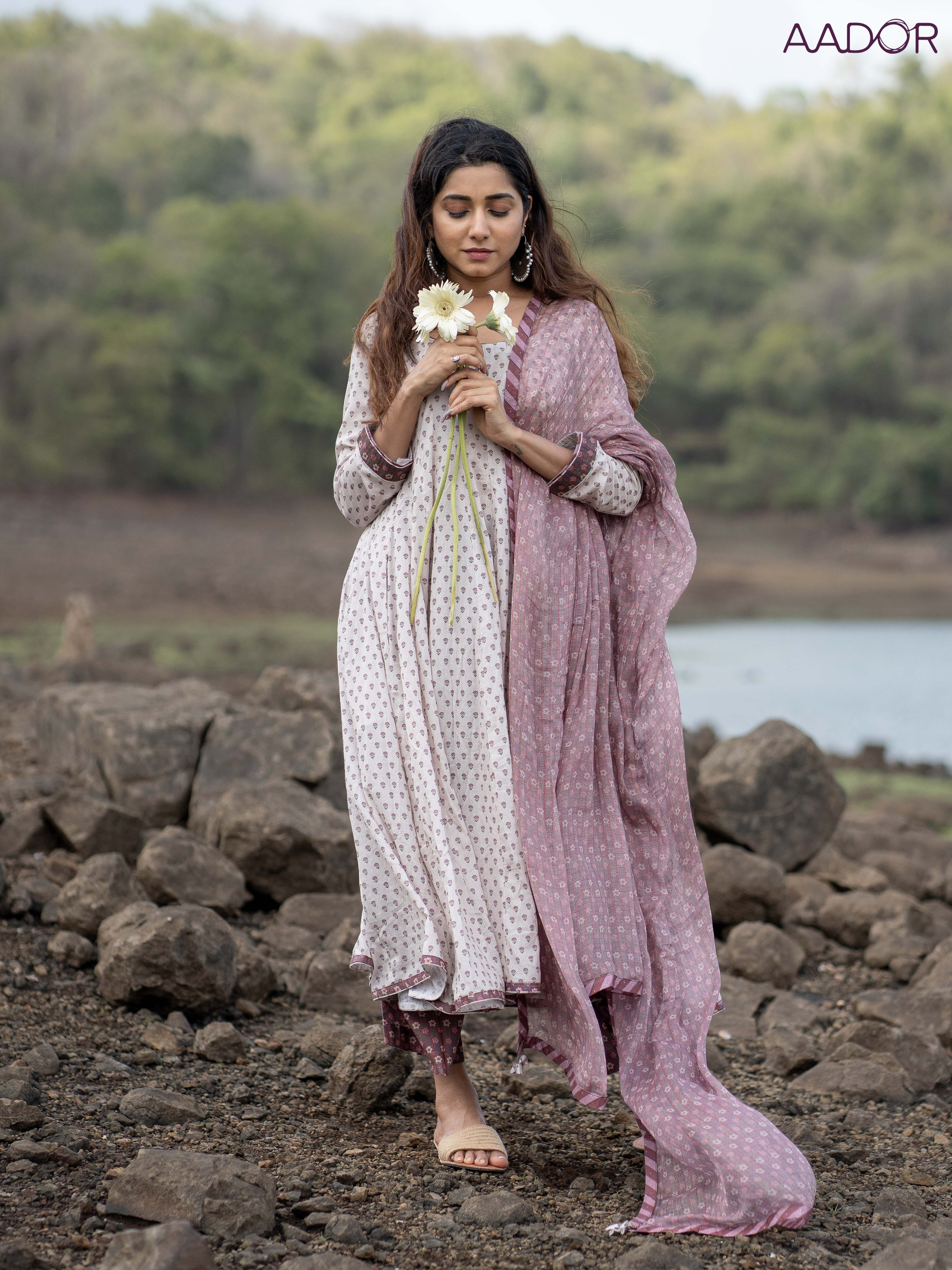 Moonlit Sparrow Dupatta