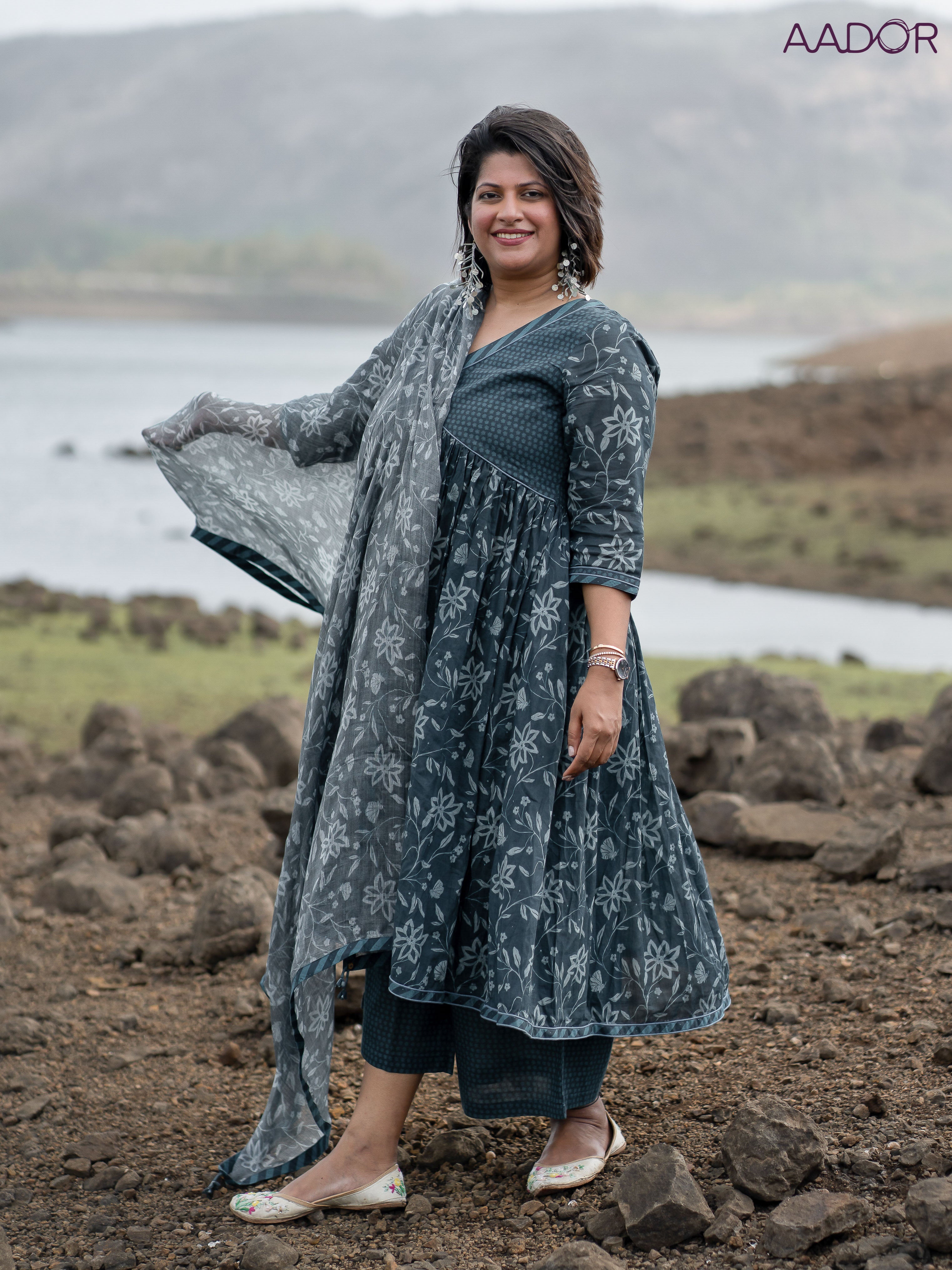 Phantom Nightingale Dupatta